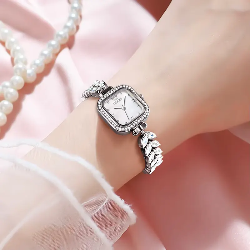 Olevs Luxurious Silver Dial Fashion Ladies Watch- 9971